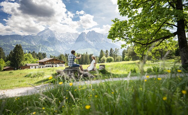 18rast Mit Zugspitzblick Deutschealpenstrasse Fotografiedietmardenger Copy