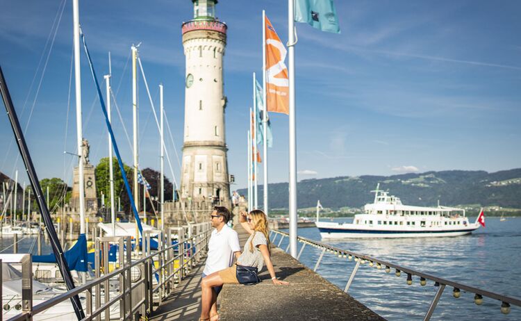 3hafeneinfahrt Lindau Los Geht S Deutschealpenstrasse Fotografiedietmardenger Copy