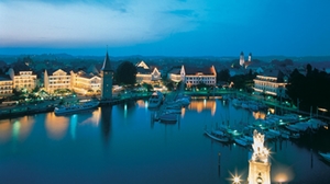 Abendstimmung verzaubert den Lindauer Hafen - Bild: Allgäu Marketing, Cioffi Abendstimmung verzaubert den Lindauer Hafen - Bild: Allgäu Marketing, Cioffi