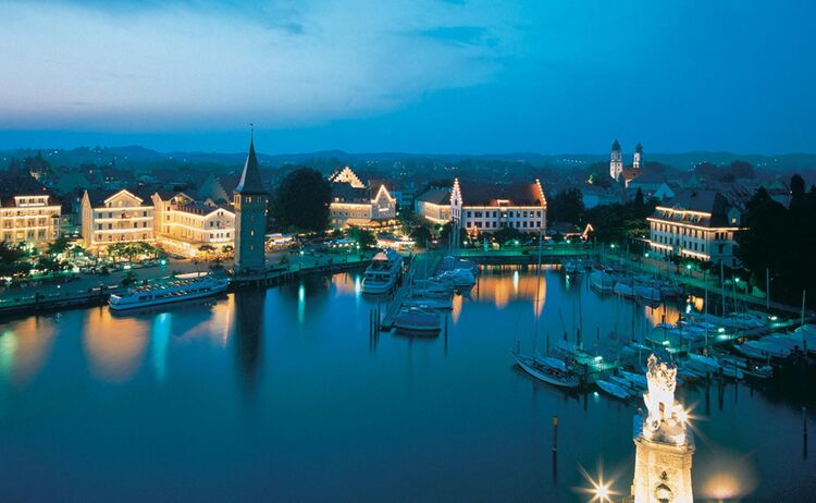 Allgaeu Bodensee Lindau Hafen Bei Nacht Copyright Allgaeu Marketing Cioffi Web