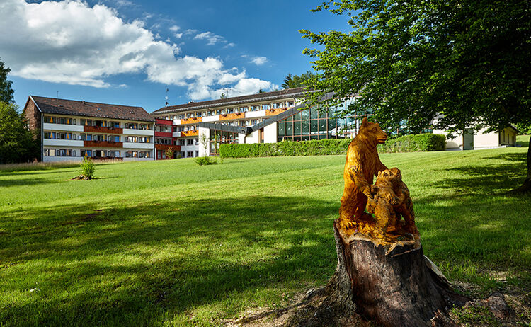 Aura Hotel Hotelansicht Vom Park Gilsdorf