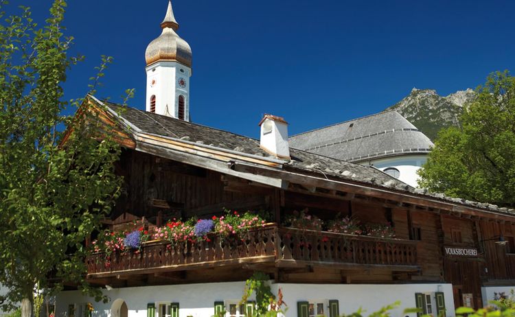 Garmisch Partenkirchen Polznkasparhaus Q Gil Copyright Gapa Web
