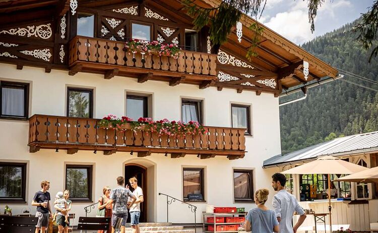 Haus Web